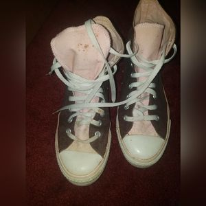 Converse Women size 10